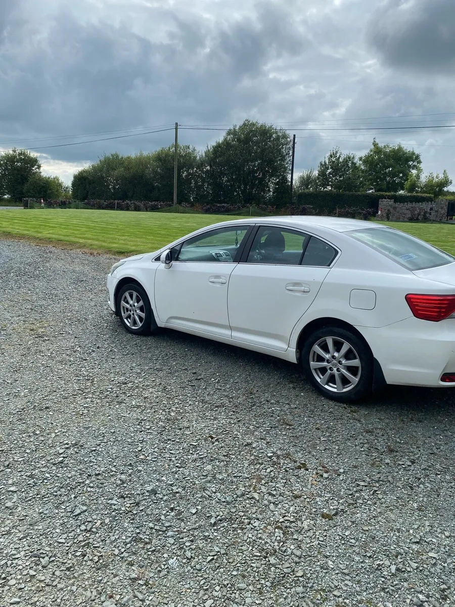 Toyota Avensis - Image 4