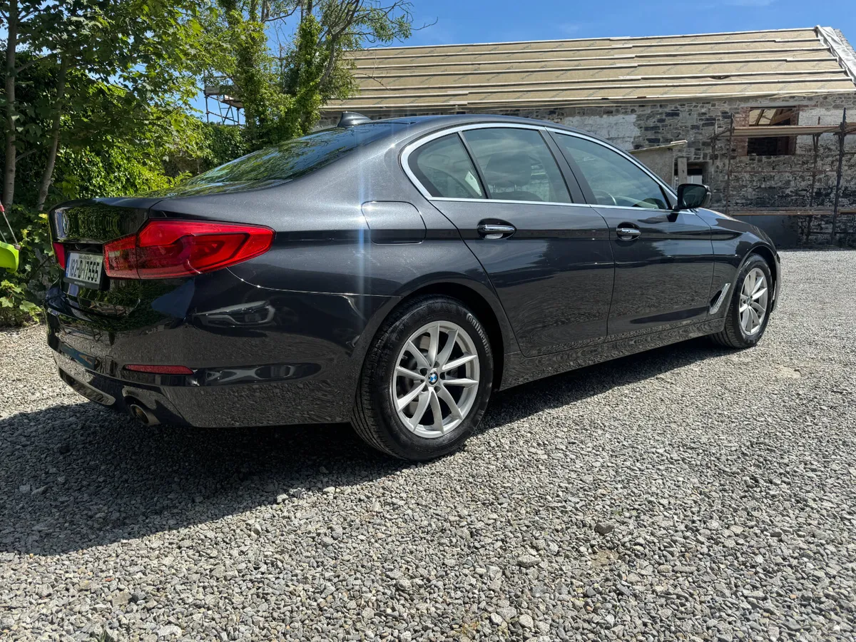 2018 BMW 520i Auto Low Mileage - Image 4