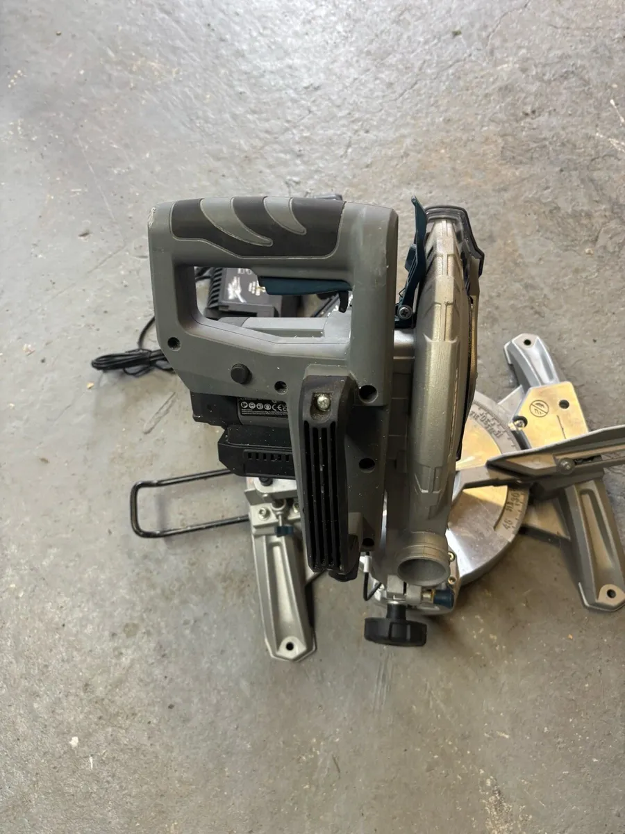 Ferrex chop saw - Image 2