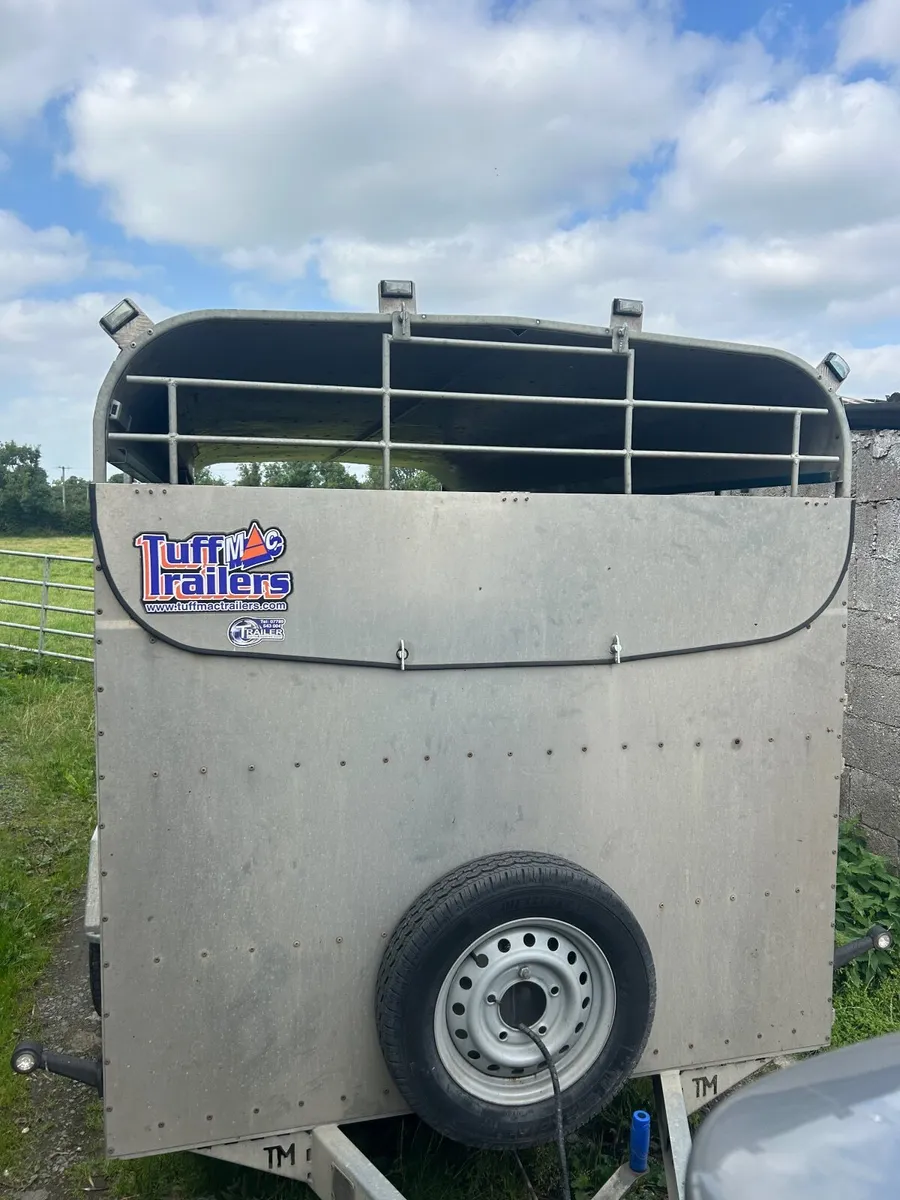 Livestock trailer - Image 1