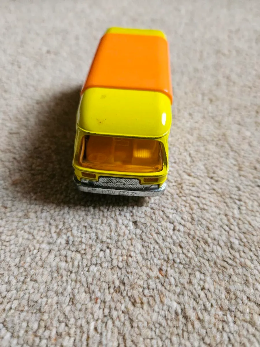 Matchbox Super kings Camper Van - Image 3
