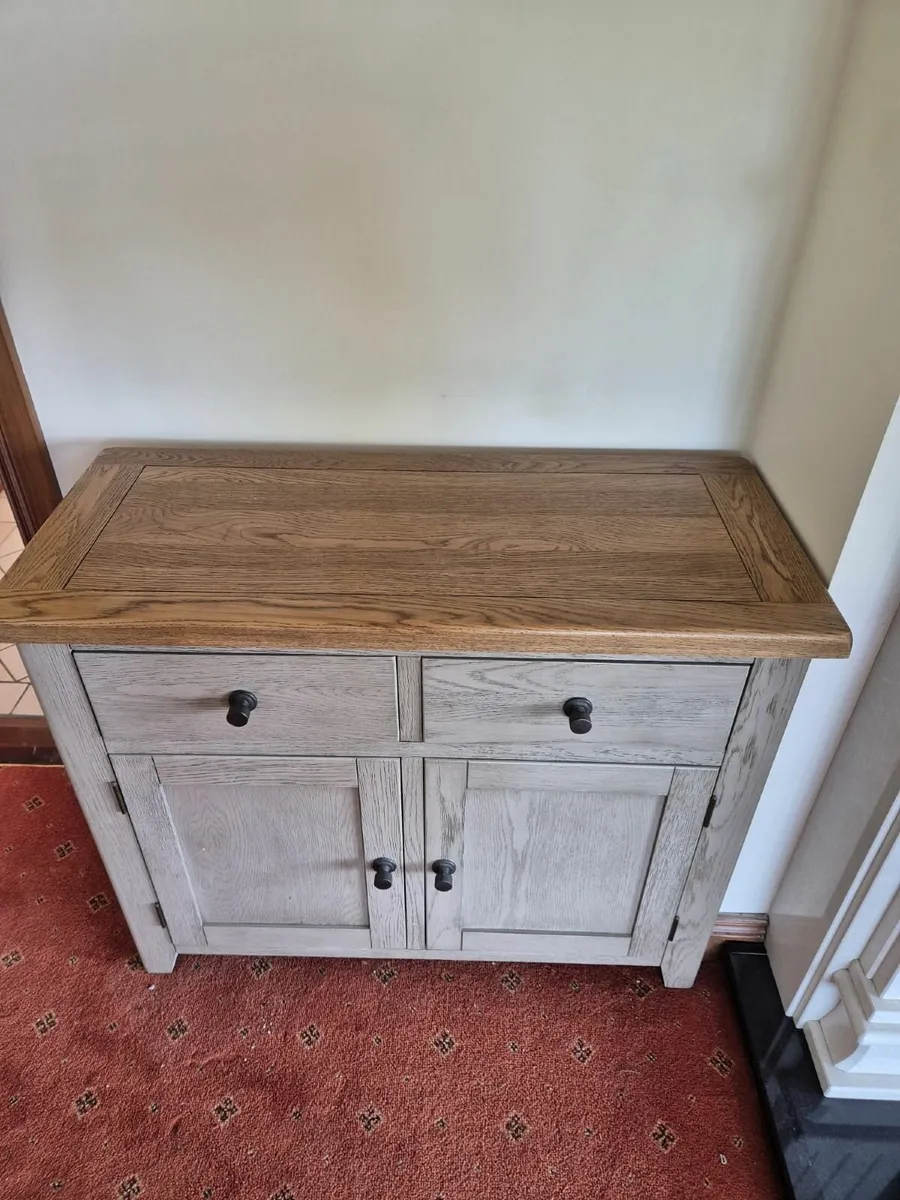 24 items of Furniture - Image 3