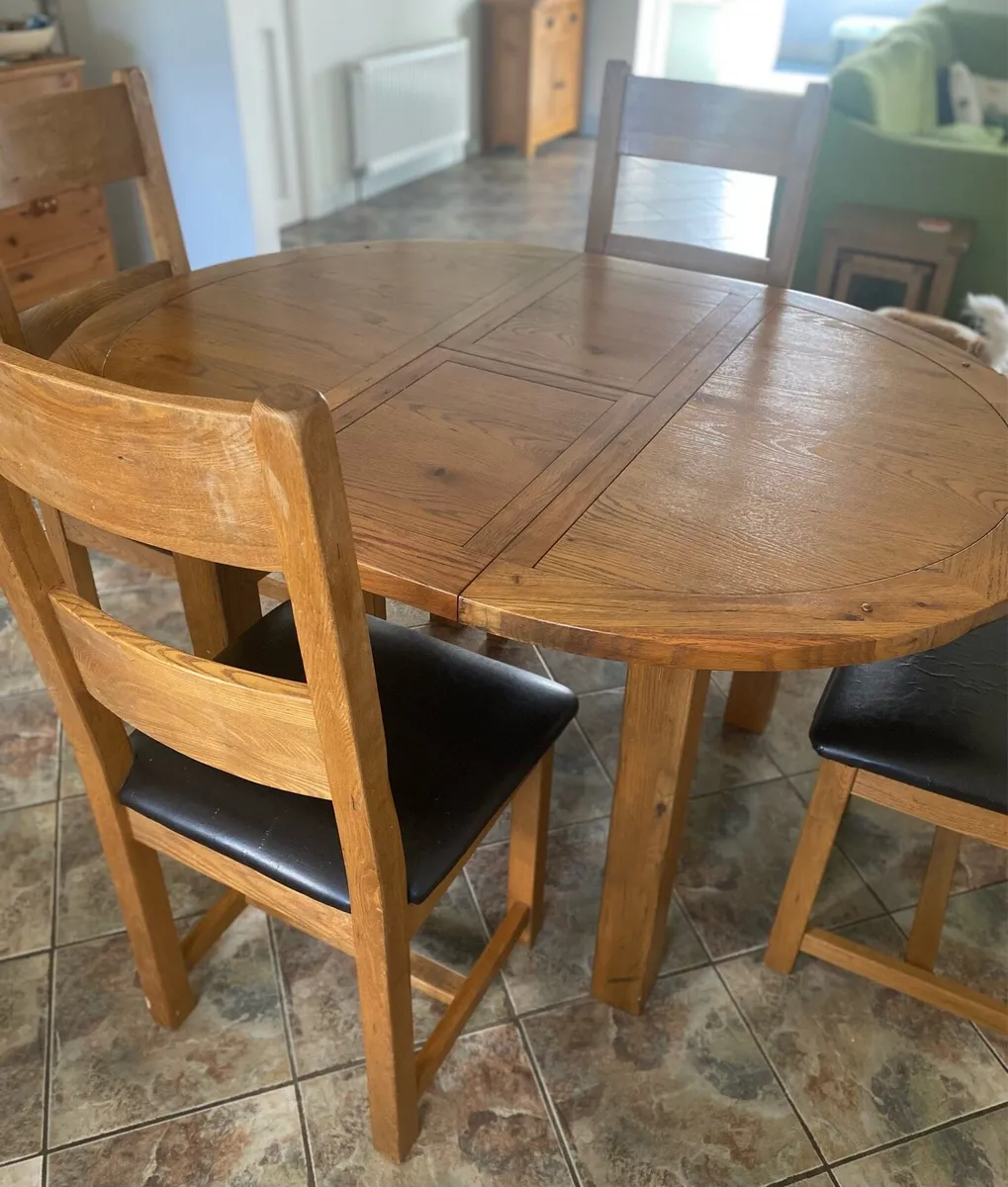 Dining Table & Chairs - Image 1