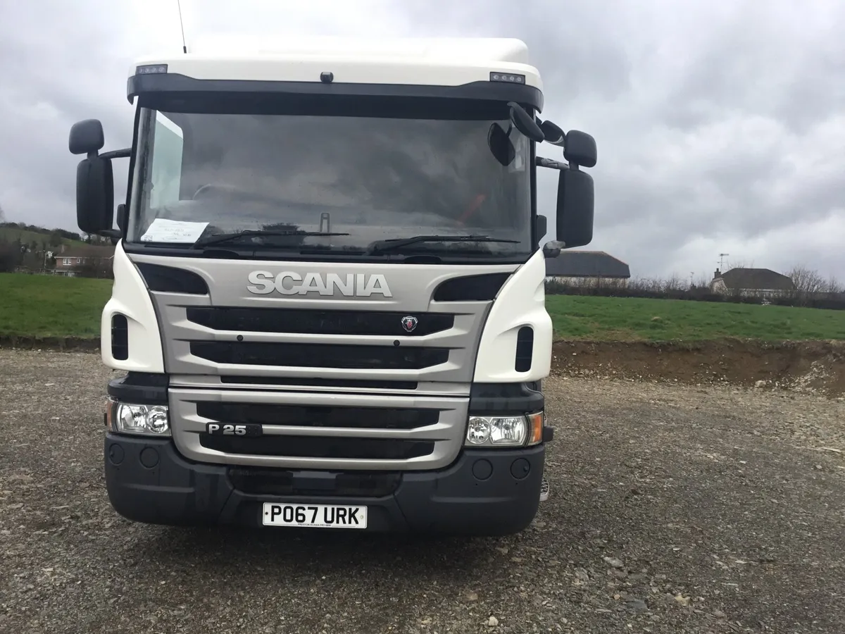 2018 Scania p250 - Image 4
