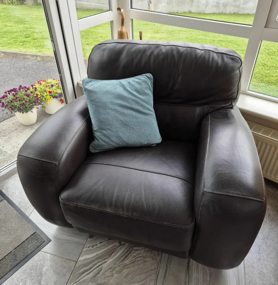 Sofa Italia, Leather 3 Seat Sofa and Armchair. - Image 3
