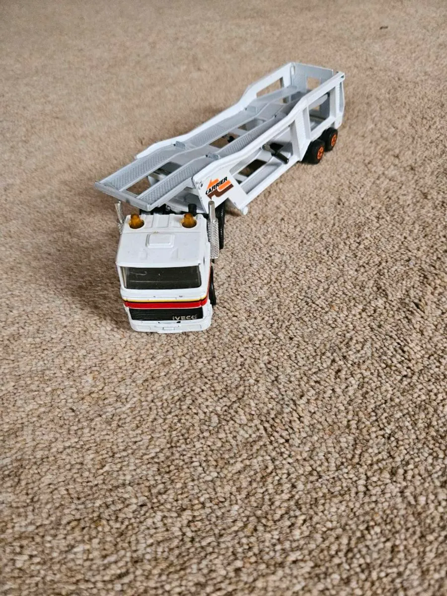 Matchbox Superkings Car Transporter - Image 2