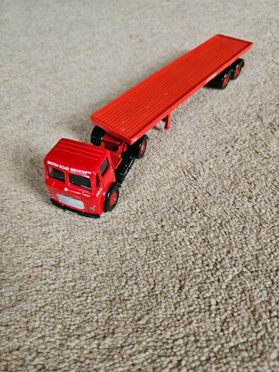 Corgi Truck - Image 1