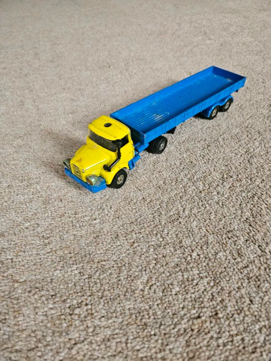 Corgi Truck - Image 2