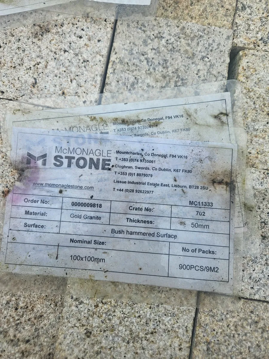Gold granite cobbles - Image 3