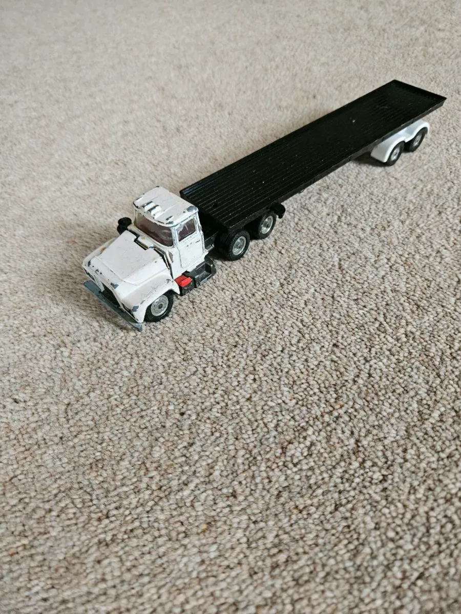 Corgi Mack Truck - Image 2