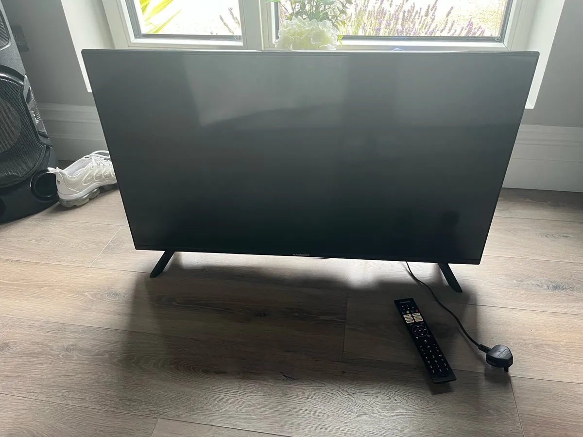 40inch NordMende Smart TV - Image 3