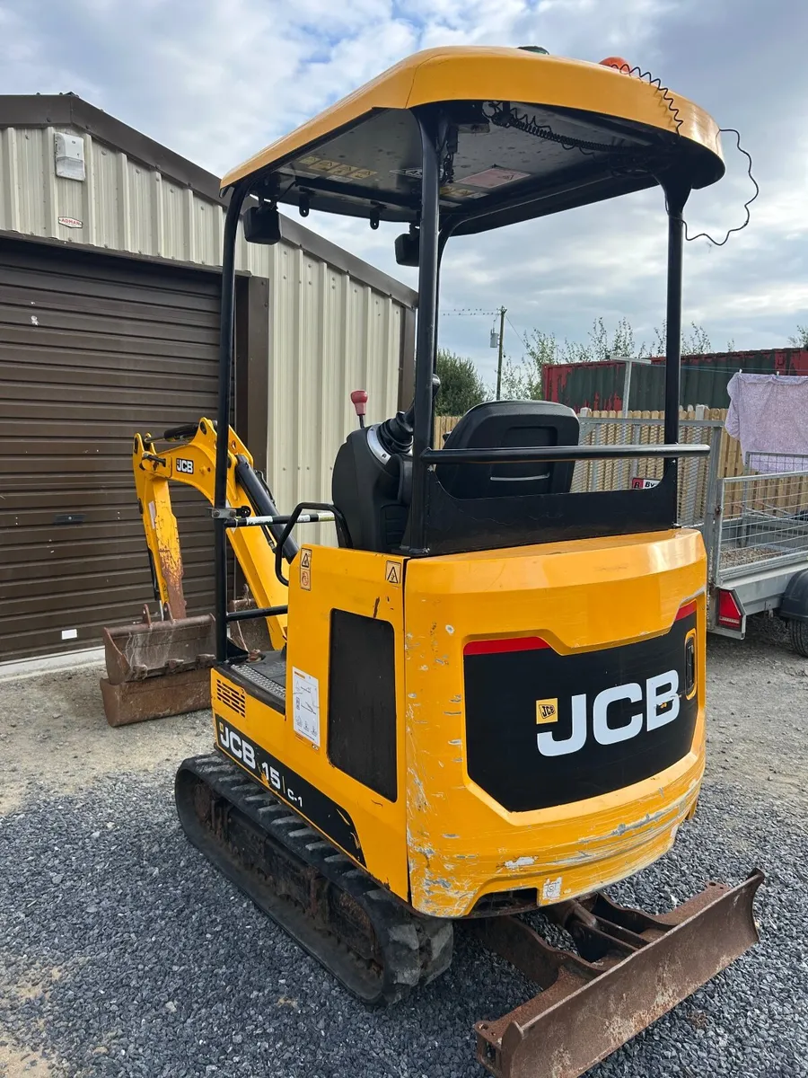 2018 jcb  **LOW HOURS ** - Image 3