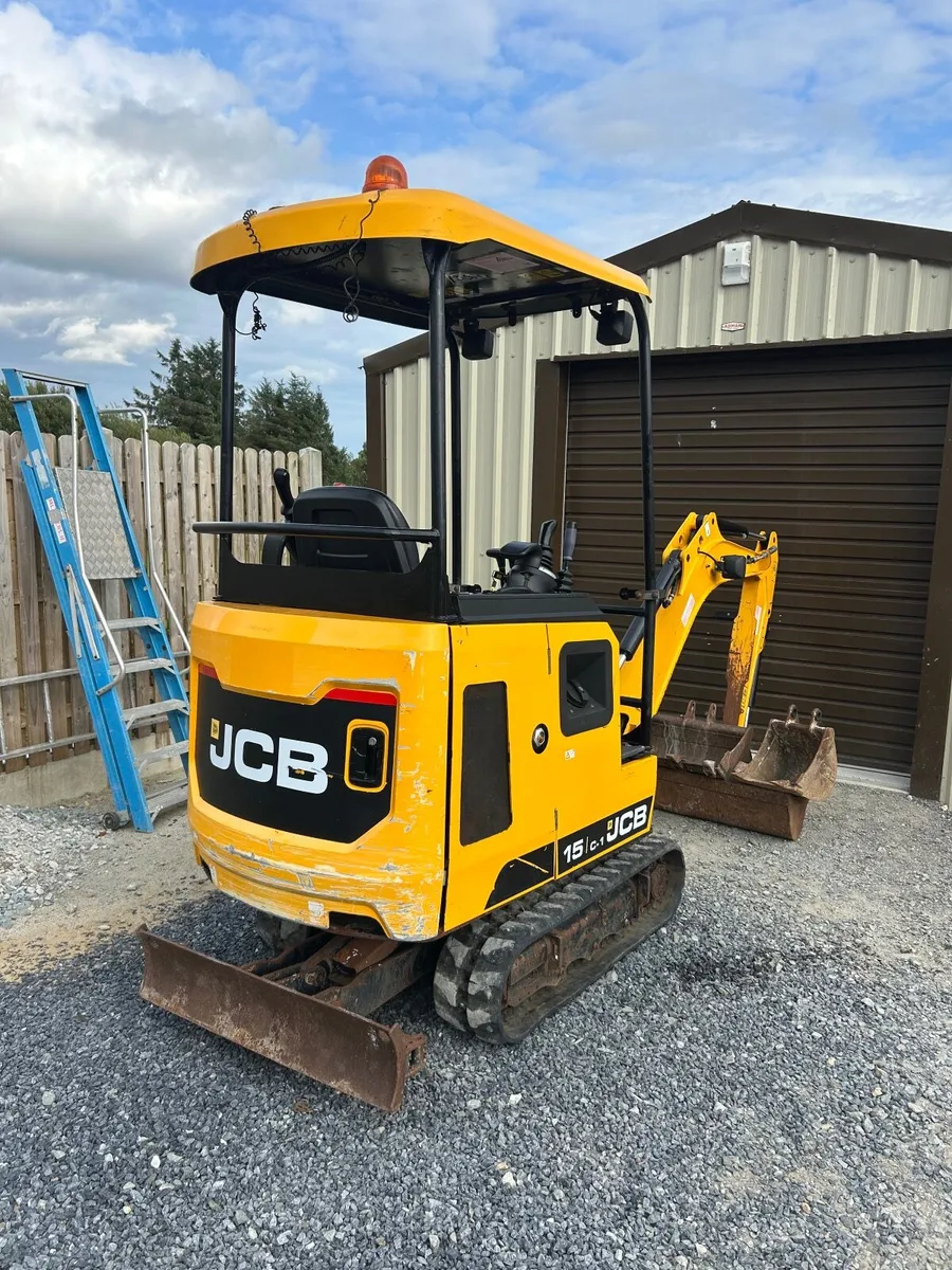 2018 jcb  **LOW HOURS ** - Image 4