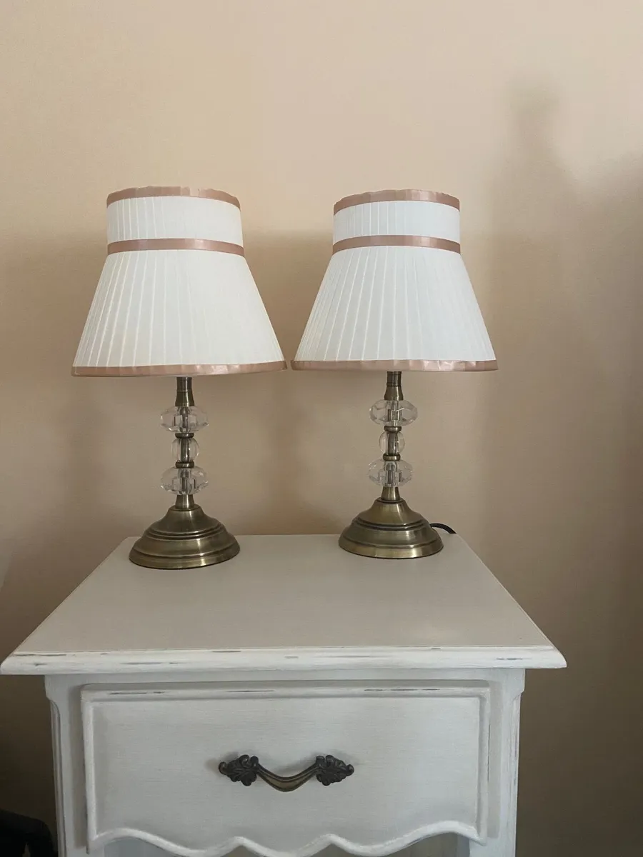 Bedside lamps - Image 1
