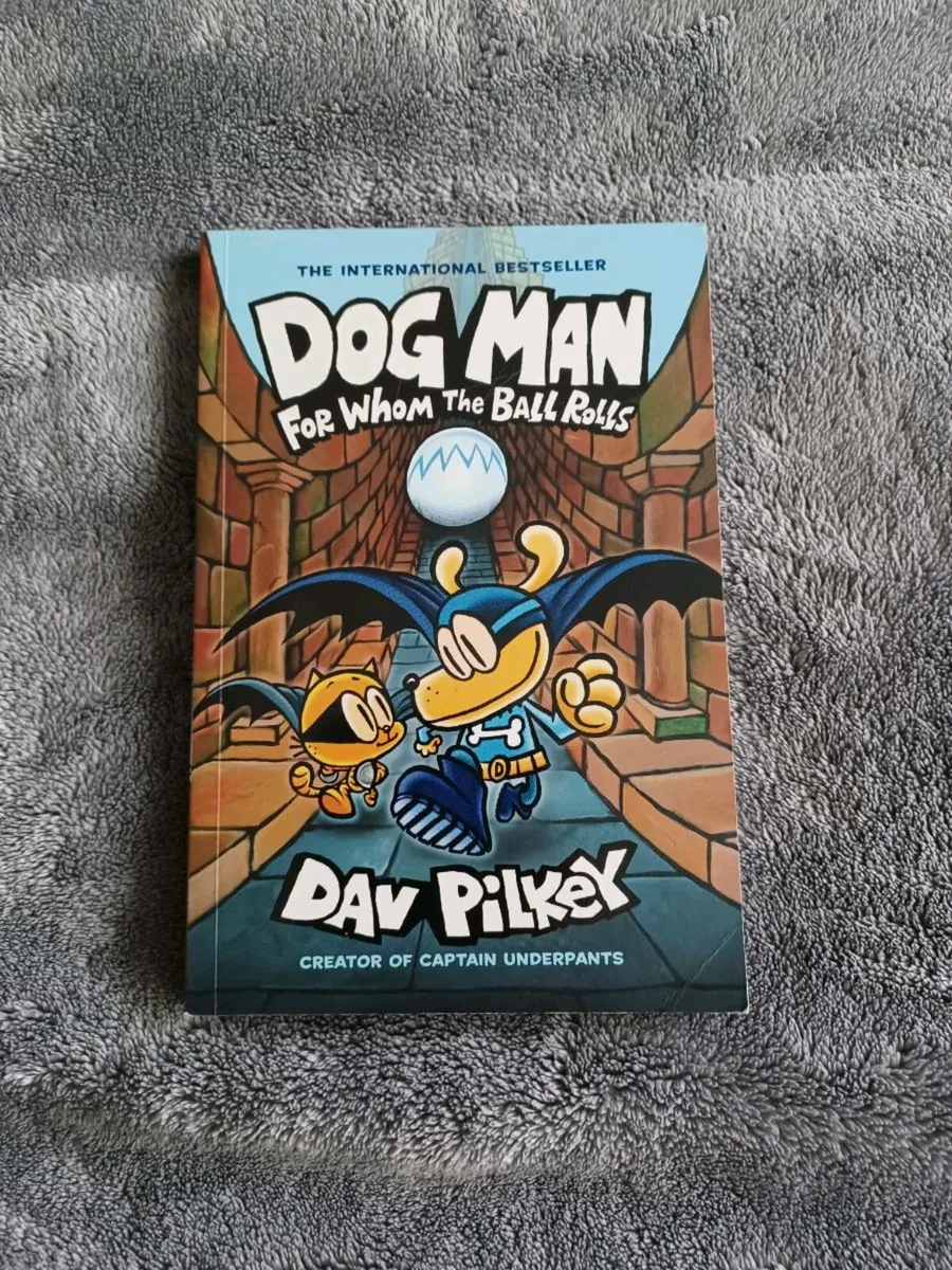 Children's books Dog Man by Dav Pilkey - Image 3