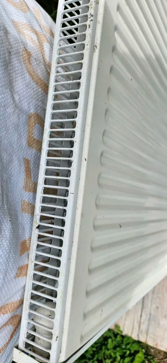 Single radiator - Image 2