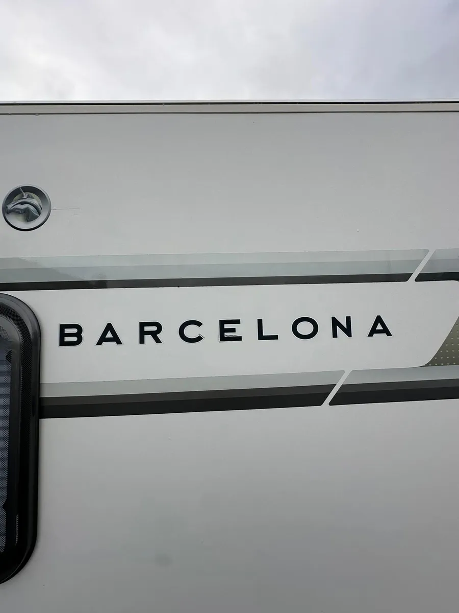 Bailey Unicorn Barcelona 4 Birth Fixed Bed - Image 4