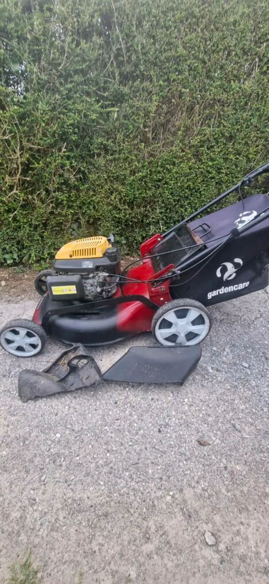 Self mower Honda Engine - Image 4