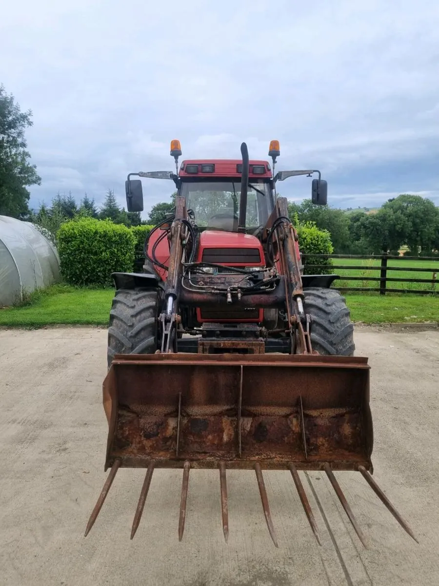 s o l d       Case 5150 loader No Vat - Image 2