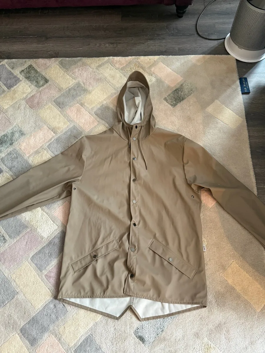 Rain jacket