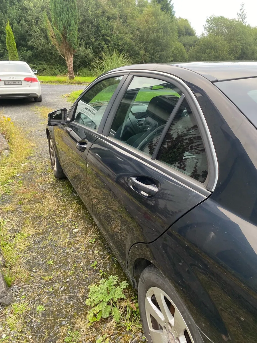 Mercedes C Class - Image 2
