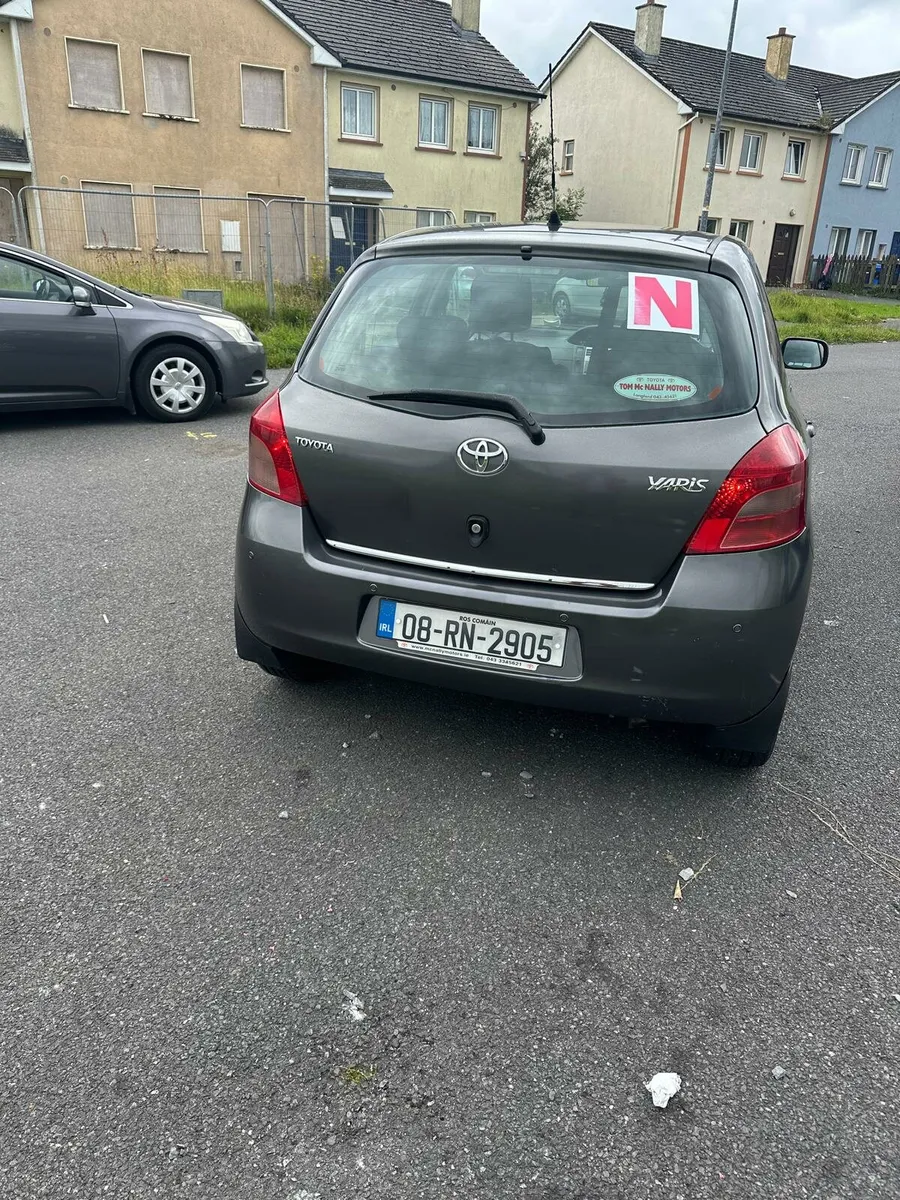 Toyota yaris low mileage 1.3 clean 🚗only 130miles - Image 3