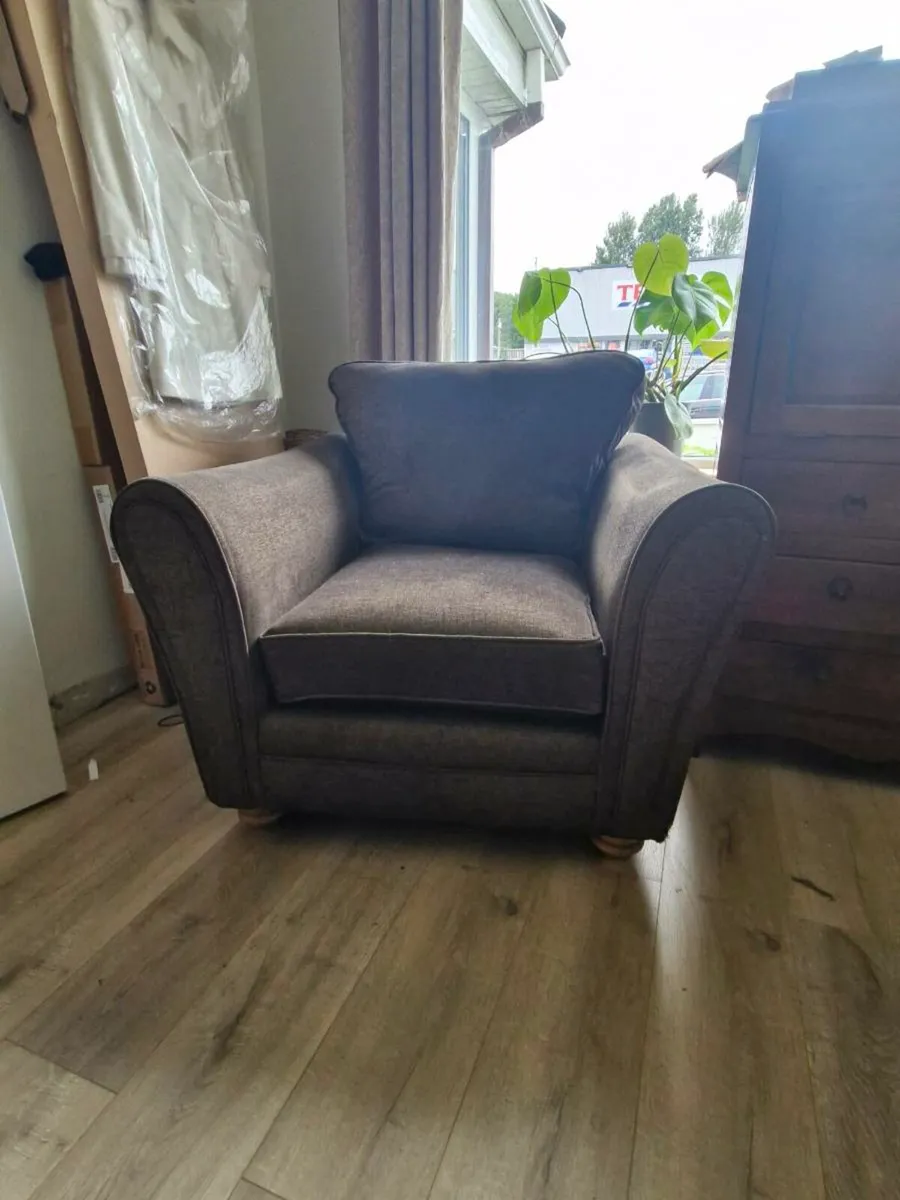 Couch and armchair - Image 1