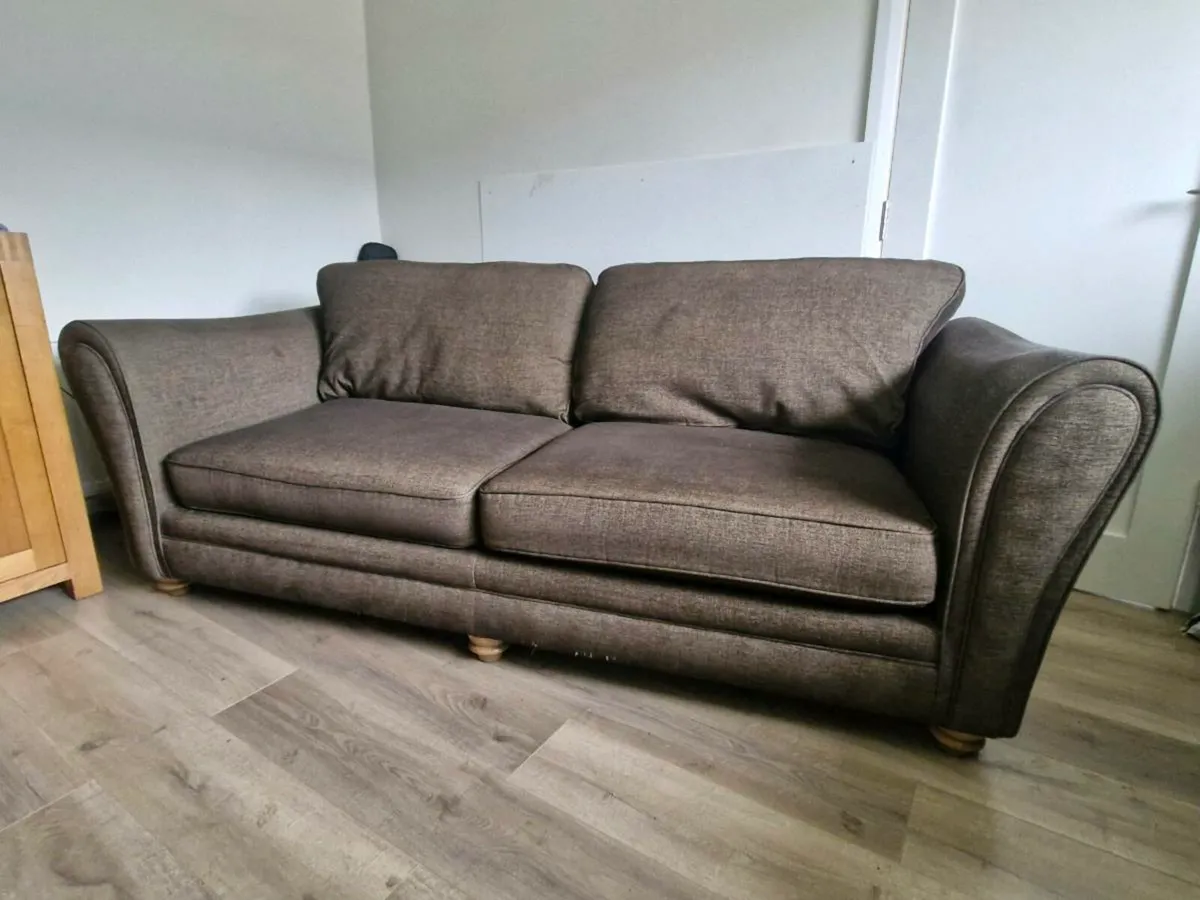 Couch and armchair - Image 2