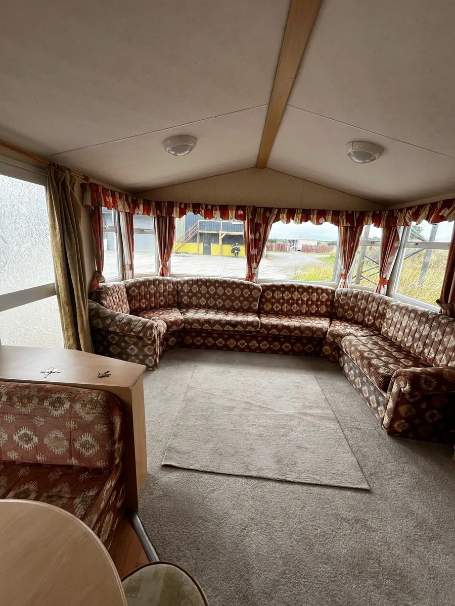 3 bedroom Mobile Home - Image 1