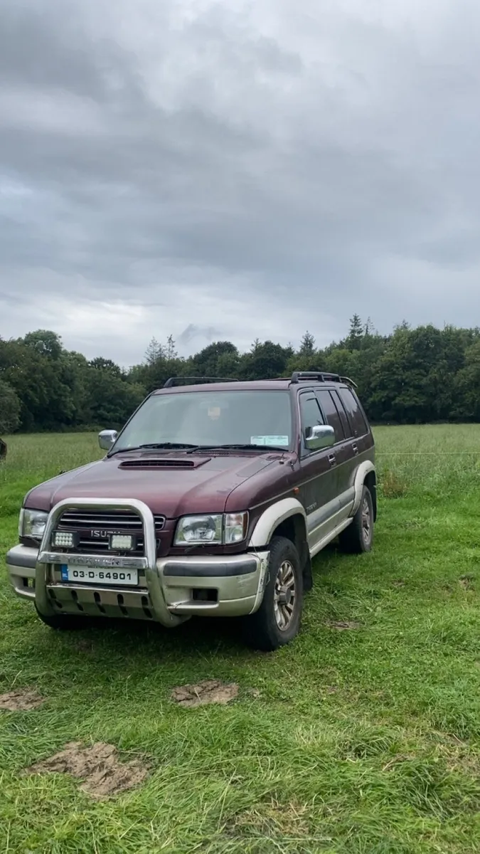 Isuzu trooper - Image 1