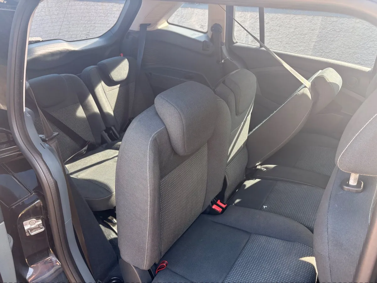 Ford Grand C-Max 2011 NEW NCT 7 seater - Image 3