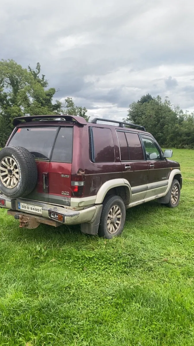 Isuzu trooper - Image 3