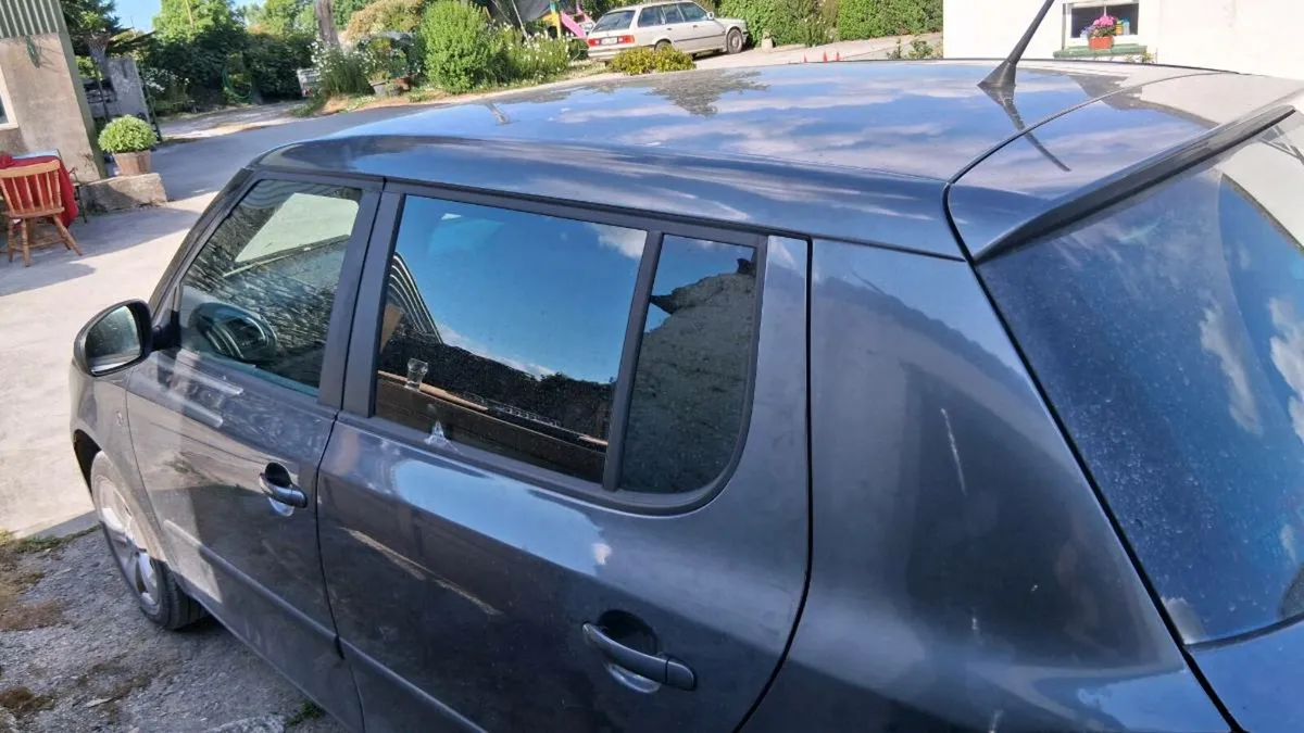 2012 Skoda fabia 1.2 tax + nct - Image 4