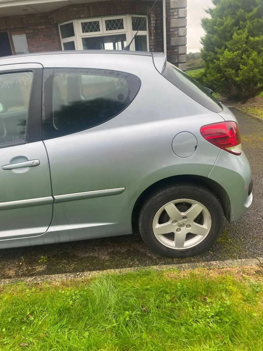 Peugeot 207 2011 - Image 3