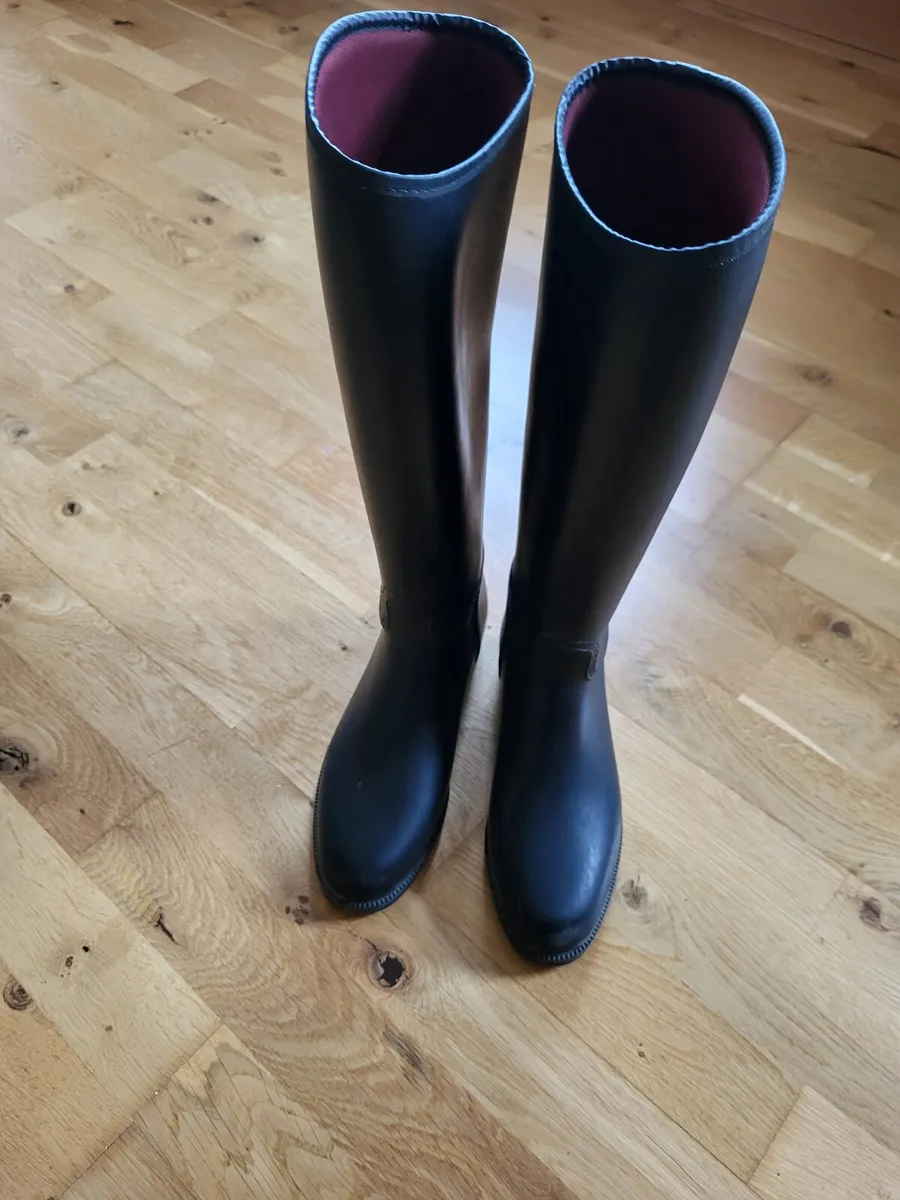 Horseriding boots - Image 1