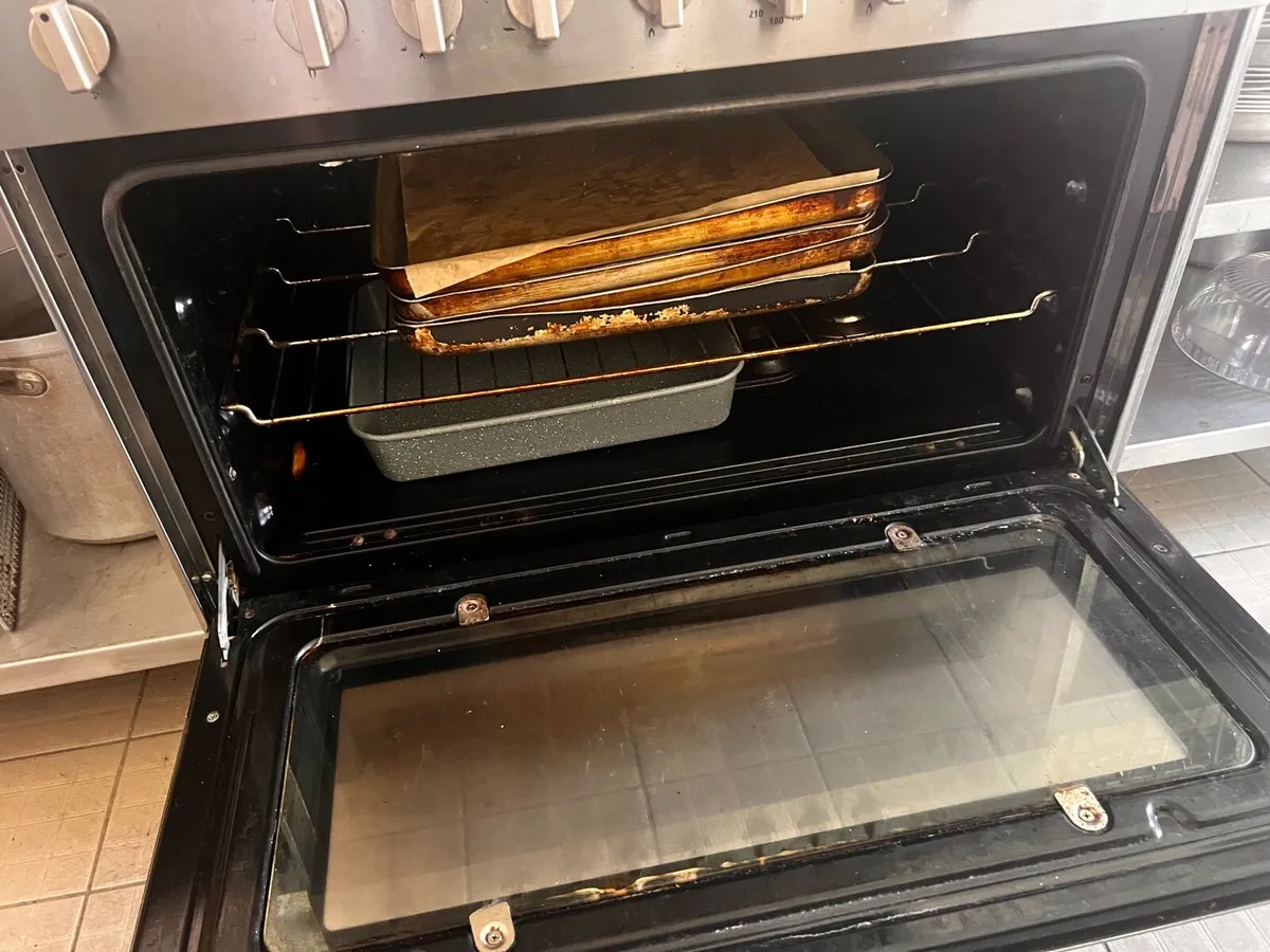 Range cooker - Image 3