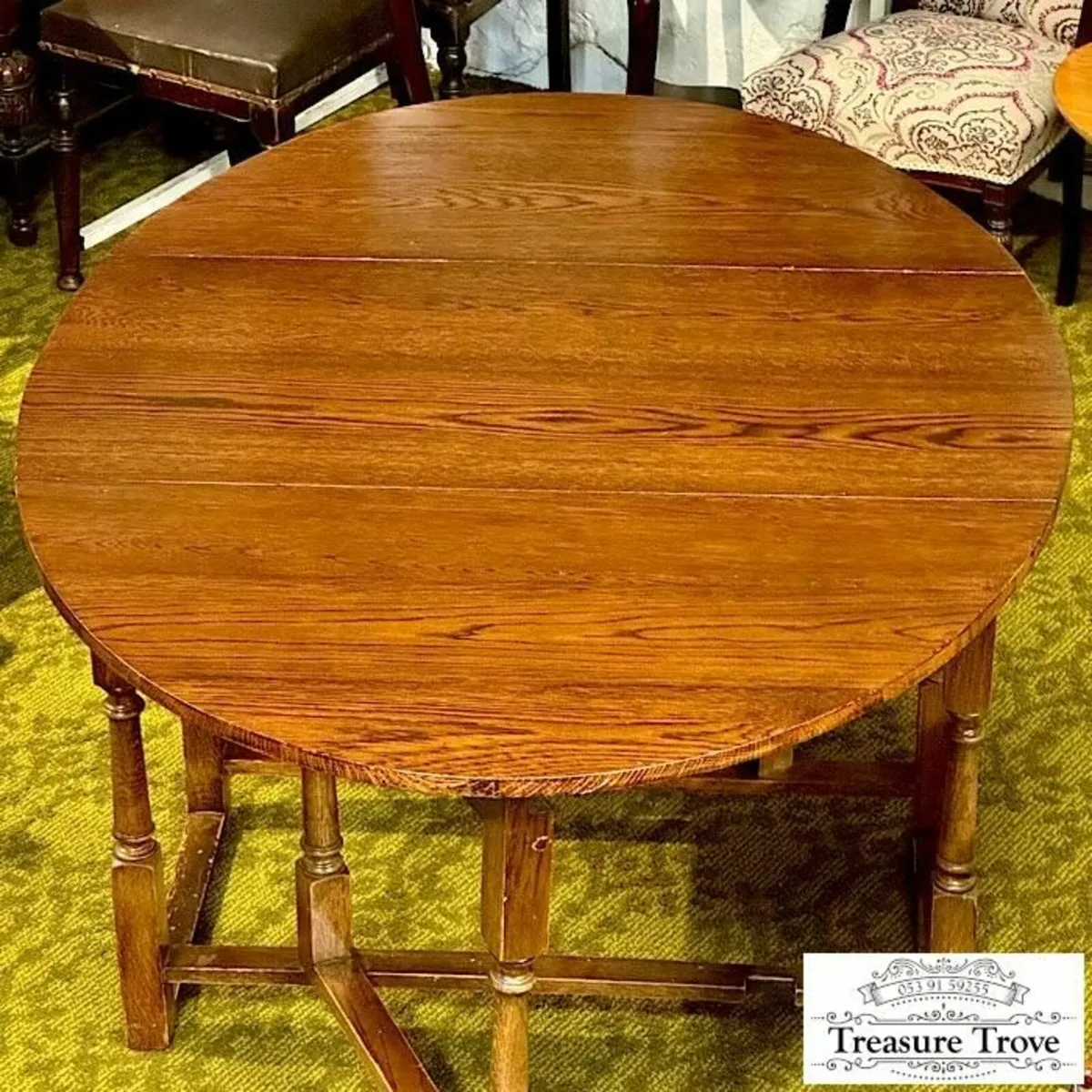 Antique and vintage drop leaf dining tables - Image 2