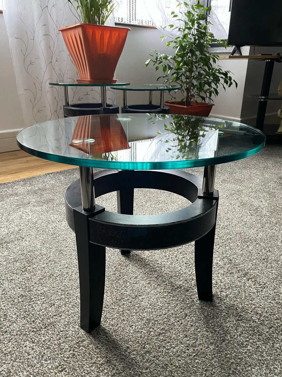 Glass tables - Image 1