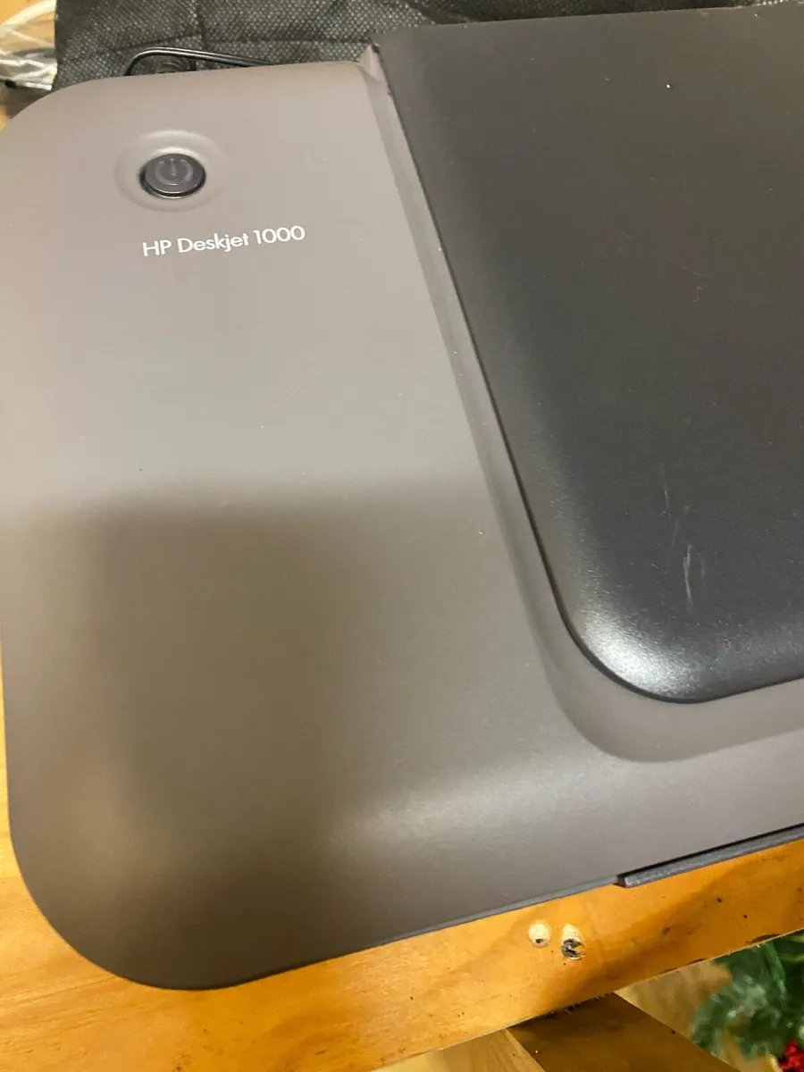 HP Deskjet 1000 - Image 2