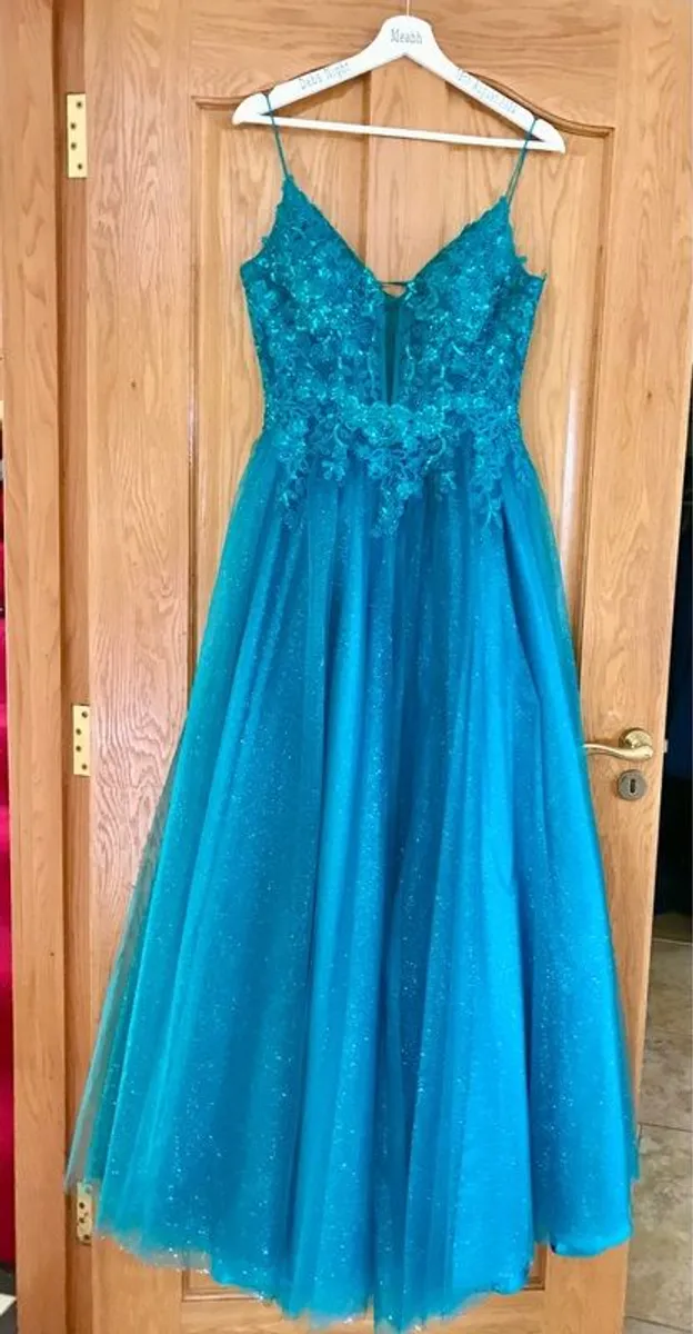 Debs dress - Image 1