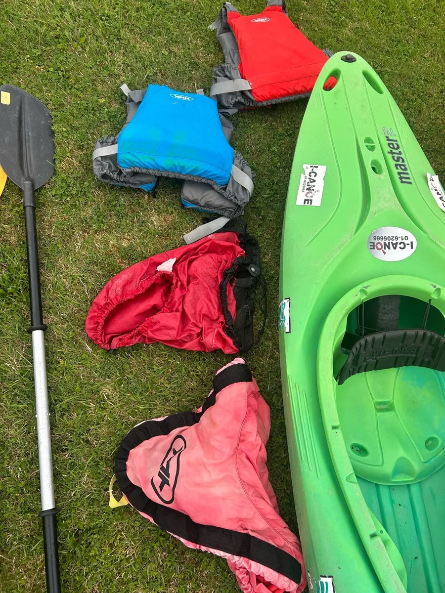 2 Kayaks + Spraydecks + Lifejackets - Image 4
