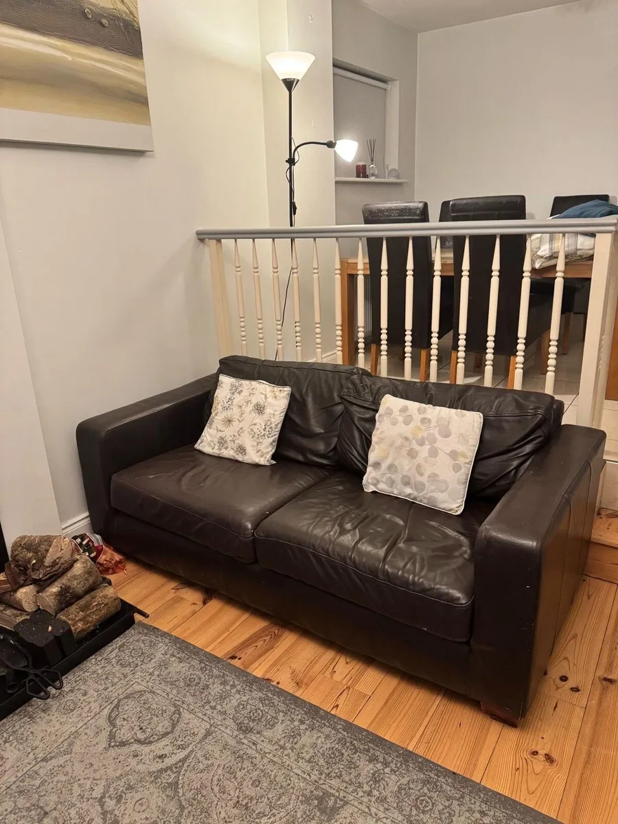 Two matching brown leather couches - Image 2