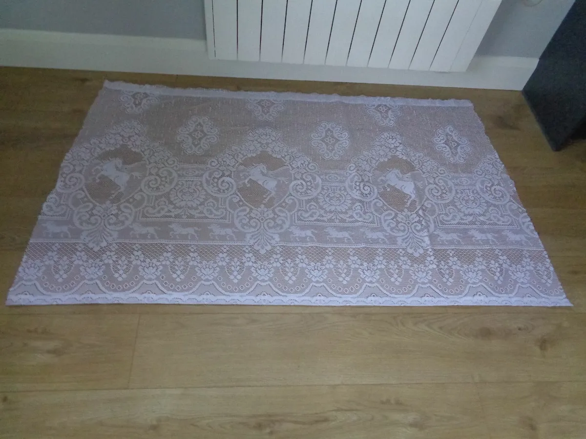 Net Curtain for Sale - Image 1