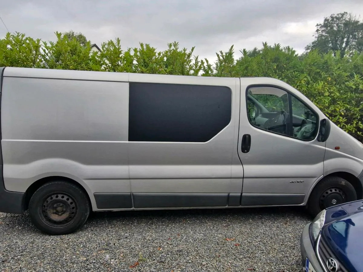 Camper Van - Image 1