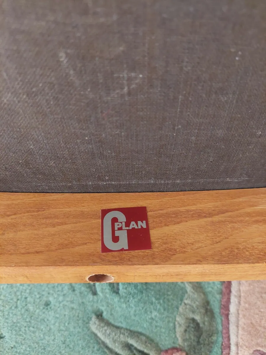 Set of 4 Stunning Mid Century G Plan Dining Chairs - Image 2
