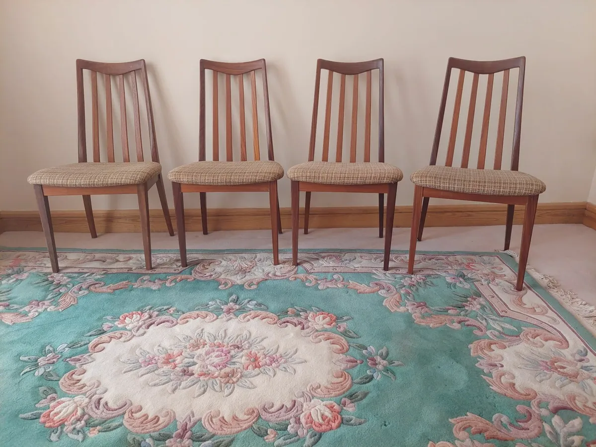 Set of 4 Stunning Mid Century G Plan Dining Chairs - Image 3