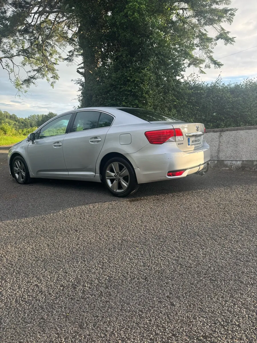Toyota Avensis - Image 4