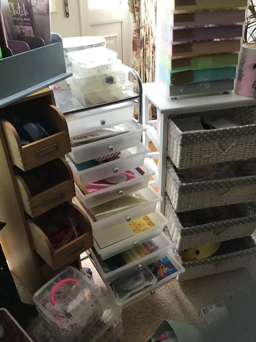 Contents of Craft Room - Image 3