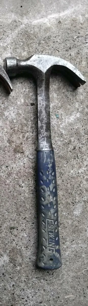 Estwing hammer