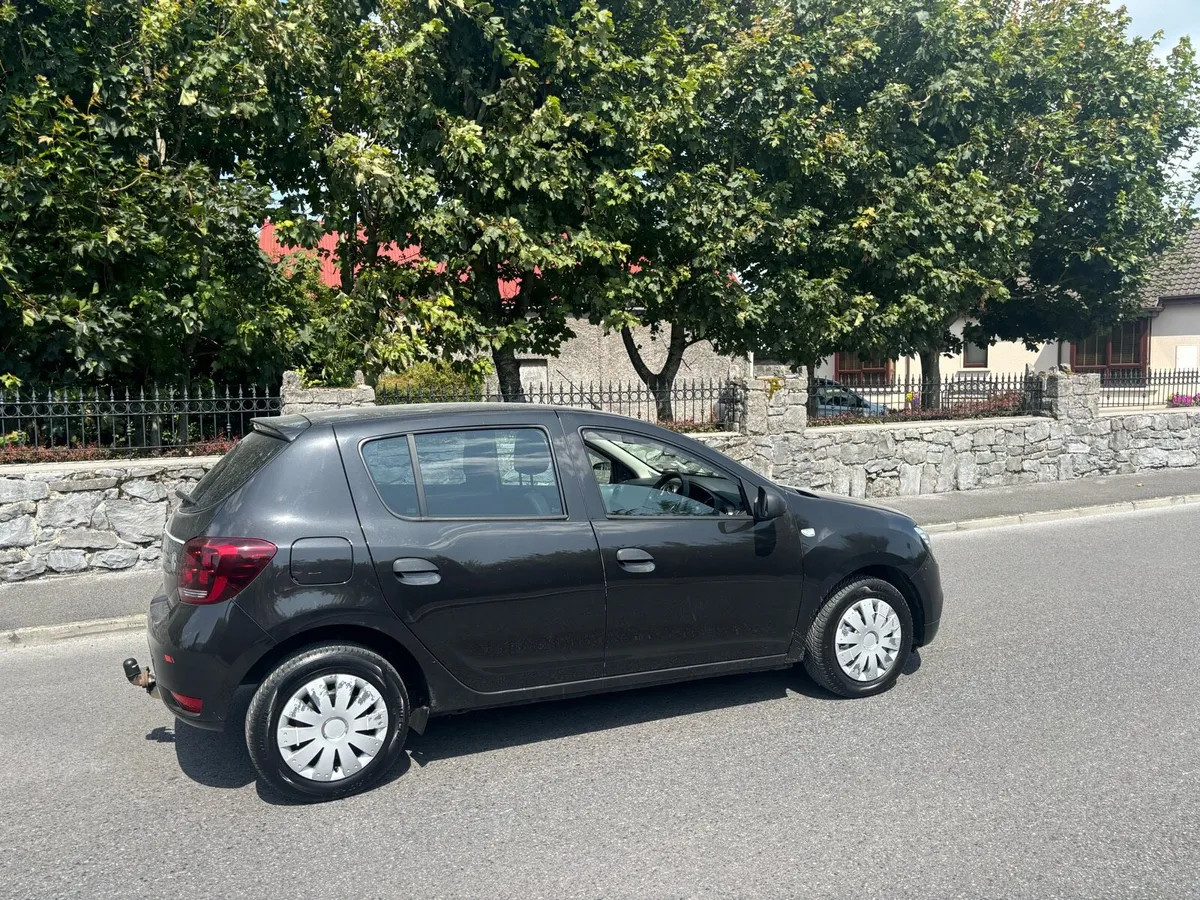 181 Dacia Sandero - Image 2